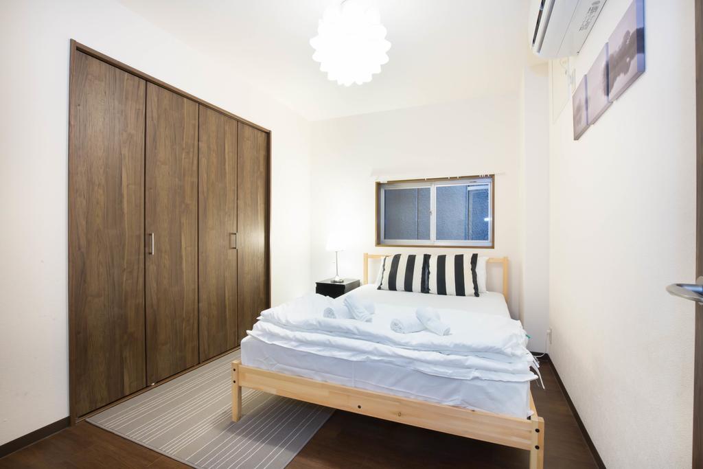 Apartamento Sakuragawa House Osaka Exterior foto