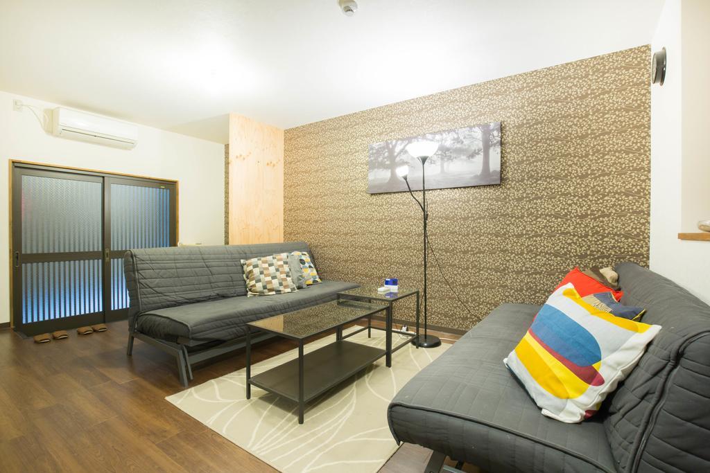 Apartamento Sakuragawa House Osaka Exterior foto